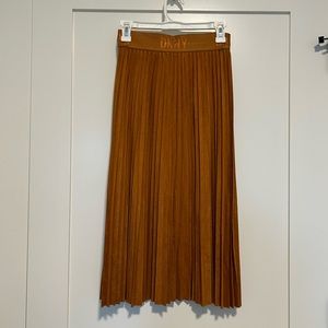DKNY faux suade pleated skirt